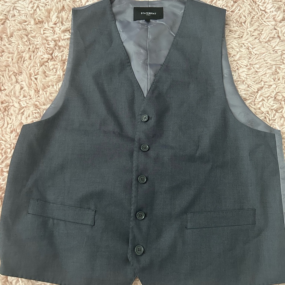 Men’s Tuxedo Vest